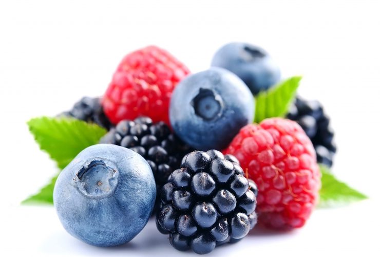 HEALTHY AND TASTY WILDBERRIES YOU CAN EAT-min